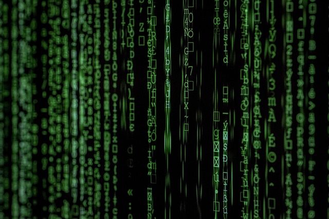hacker-3655668_640
